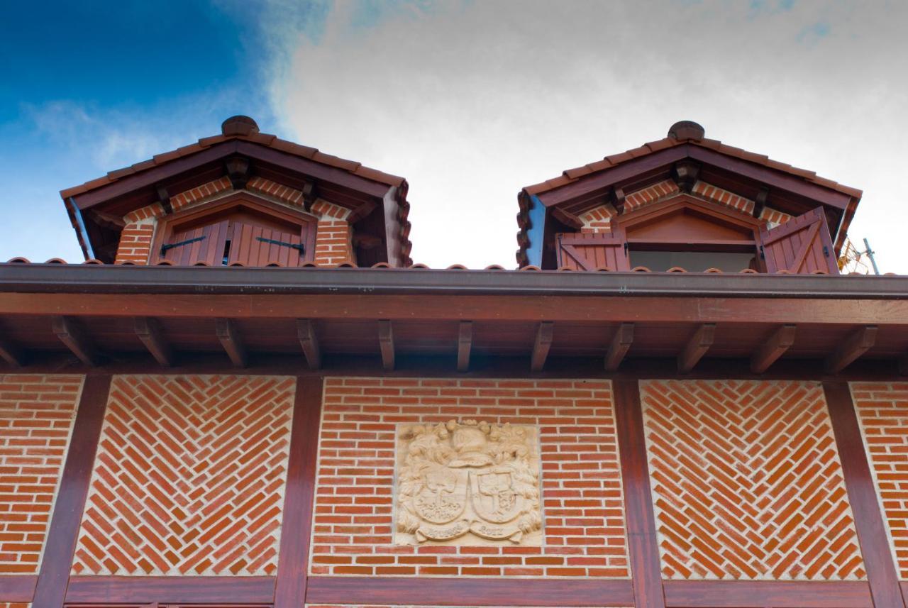 Posada El Nozal Sena エクステリア 写真